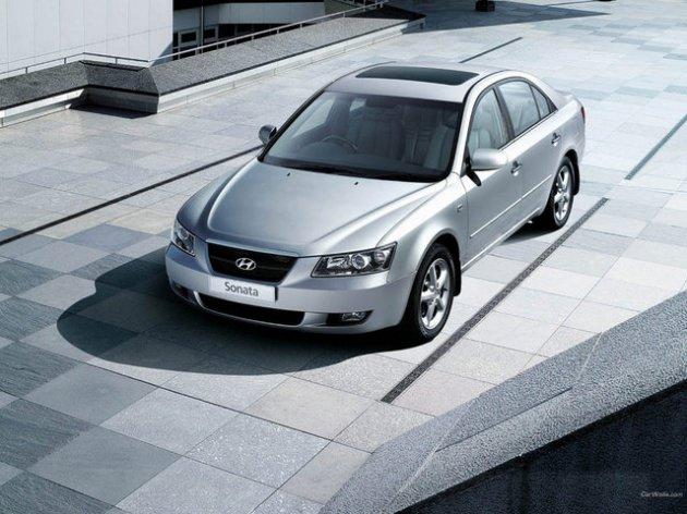 <p>Hyundai Sonata 2.0<br />2013 2.295 TL<br />2014 2.385 TL</p>