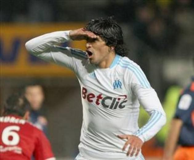 Marsilya-Montpellier: 5-4 22 Ağustos 1998 tarihi, Fransa Birinci Ligi’nde inanılmaz maçlardan birine sahne oldu. Karşılaşmanın ilk yarısı Montpellier'in 4-0 üstünlüğüyle tamamlandı. İkinci yarı bambaşka bir görüntü çizen Marsilya, mucizeyi başarıp 5 gol birden attı ve maçı kazandı. 
