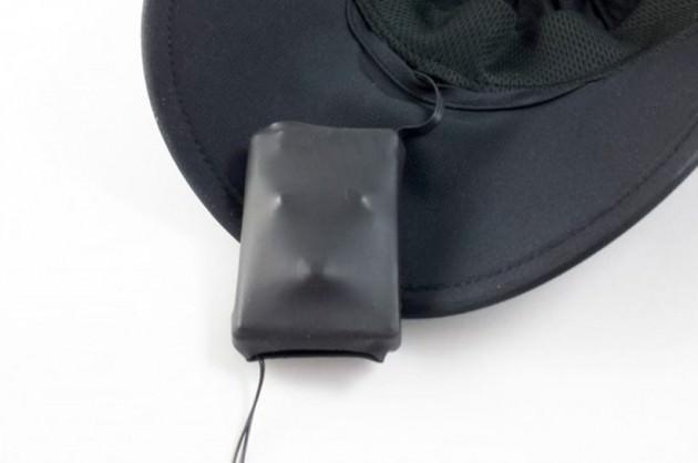 <p>Bunun için telefonu kulağınıza getirmeye de gerek yok. Cihazı kullanmak da çok kolay.</p>