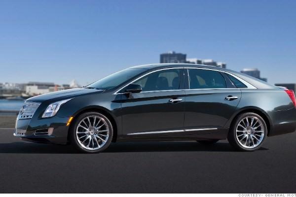 <p><strong>Cadillac<br /></strong><br />Cadillac son serisini ABD'de 100 bin dolardan satışa çıkardı.</p>