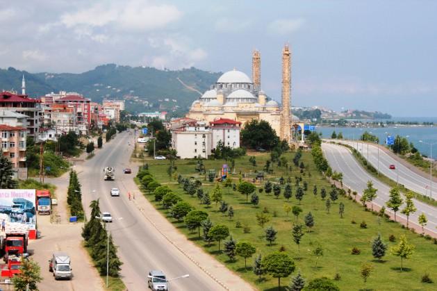 Kendine hayran bıraktıran cami