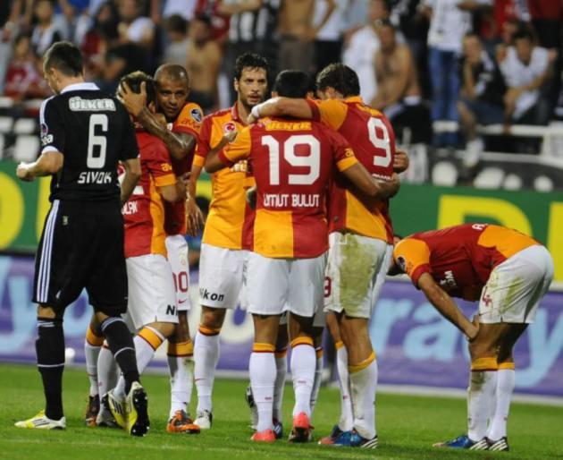 <p>ANTALYA GS %39, FB %32, BJK %18</p>