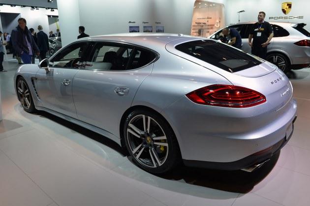 <p>2014 Porsche Panamera</p>