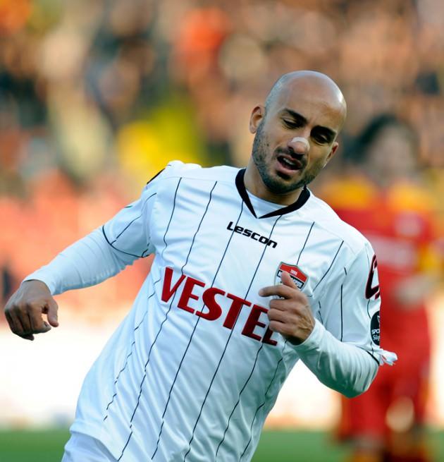 MURAT ERDOĞAN (MERSİN İY) Küme düşen Manisaspor'dan ayrılan Murat Erdoğan, memleketinin takımı Mersin İdman Yurdu'na transfer oldu.
