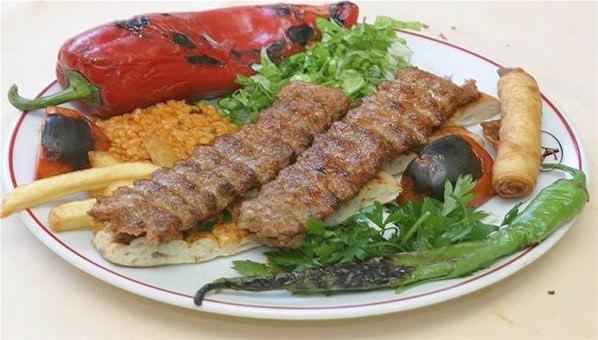 <p>Adana kebap</p>
