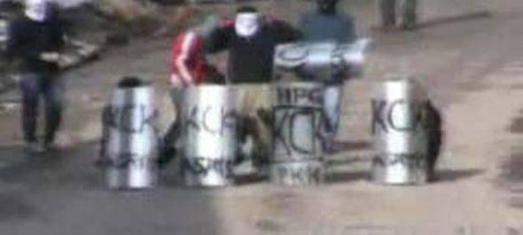 15.02.2012 günü bölücü terör örgütü elebaşı Abdullah ÖCALAN'ın Kenya ülkesinde yakalanışını sözde protesto etmek maksadıyla (2) gün boyunca gerçekleştirilen yasadışı korsan gösteri eylemi, 