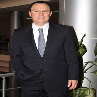 İsim: Mustafa Topçuoğlu  Şirketi: Gülsan Holding  İli: Gaziantep  2012 Cirosu (TL): 816 milyon  Çalışan Sayısı: 2 bin 500 
