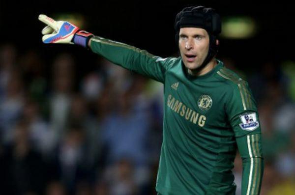 Petr Cech - Chelsea 25.000.000 Euro