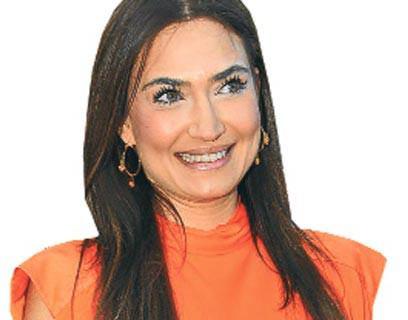 Ceyla Gölcüklü 140 trilyon lira İstanbul sosyetesinin en güzel kadınları arasında gösterilen Ceyla Gölcüklü (Shahnavaz), Rusya'da petrol kuyuları bulunan, Houston, Londra ve Moskova'da petrol dağıtımı yapan ETI Holding'in patronu olan Azeri işadamı Shery Shahnavaz ile 11 yıllık evliliğini bitirdi. 10 yaşındaki kızı Lara'nın velayetini alan Ceyla Gölcüklü nafaka olarak 140 trilyon lira aldı.