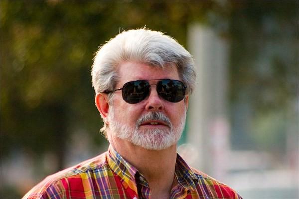 <p><strong>George Lucas</strong><br />Yıldız Savaşları serisinin ünlü yönetmeni Lucas da servetini hayırseverlik vakıflarına bırakacaklardan.</p>