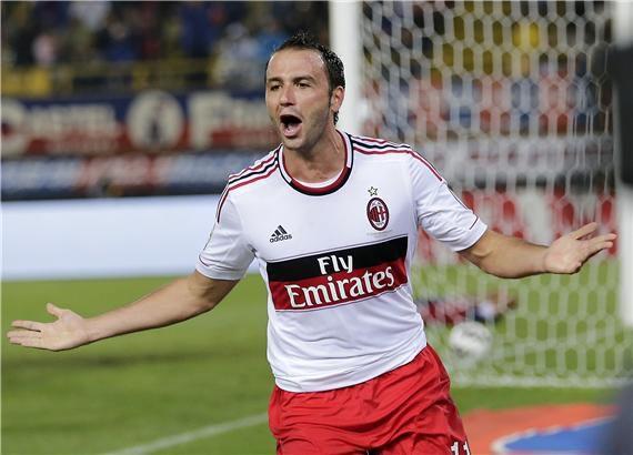 Giampaolo Pazzini Eski takımı: Inter Milan Yeni takımı: AC Milan Bonservis : 12 milyon 500 bin Euro