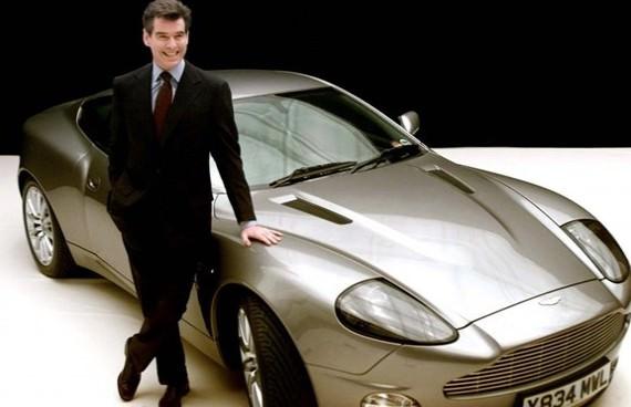 <p>23. Aston Martin Vanquish</p>