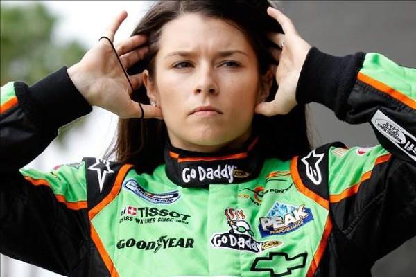 <p>Bu sporcuların arasında bir de otomobil yarış&ccedil;ısı bulunuyor...</p>