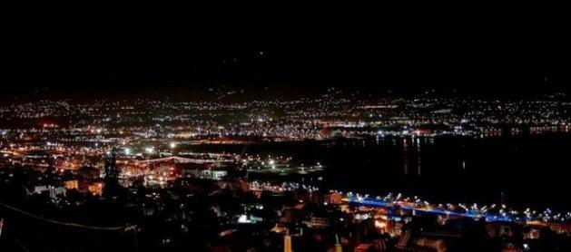 <p>KOCAELİ</p>
<p> </p>
<p>1 milyon 177 bin seçmeni bulunan Kocaeli'nde bin 200 denek üzerinde yapılan kamuoyu araştırmasında yüzde 52 oy alan AK Parti birinci sırada geldi. CHP deneklerin yüzde 30 oranında oyunu alırken, MHP ise yüzde 7 oy aldı.</p>