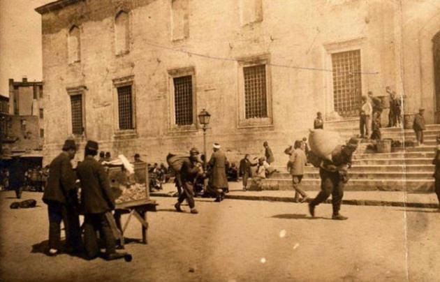 <p>Eminönü (1920'li yıllar)</p>