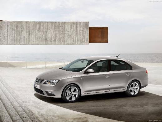 <p>Seat: Toledo, Leon İspanyol ateşi lakaplı Seat, 2013’te atılım yapacak markalardan biri. Tepeden tırnağa yenilenen Toledo, Mart ayında satışa sunuldu. Özellikle gençlerin tercihi olan yeni Leon ise geçen hafta Türkiye’de satışa sunuldu. Seat, yeni Leon ve yeni Toledo’nun ürün gamına katılmasıyla 2013’te 10 bin adetlik satışa ulaşarak, rekor kırmayı hedefliyor.</p>