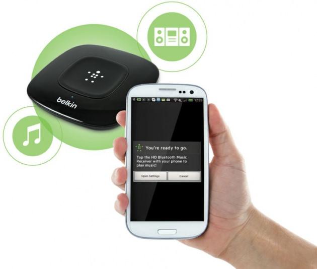 <p>NFC destekli kablosuz hoparlörler, kolay taşınır olmaları ve kablo karışıklığına son vermesiyle hayatımızdaki yerini aldılar. </p>