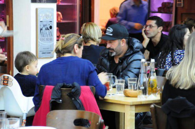 <p>Kemal i&ccedil;in aylık 10 bin dolar nafaka &ouml;deyecek olan Yılmaz, oğlunun eğitimini de y&uuml;ksek lisansına kadar planladı. Protokole g&ouml;re Kemal, Kurban Bayramı'nda babasıyla, Ramazan Bayramı'nda ise annesiyle kalacak...</p>