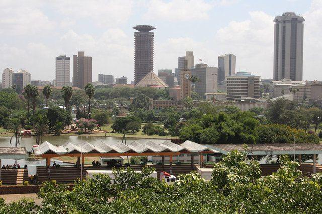 <p>Karasal Alan km²<br />
Kenya<br />
569.140</p>