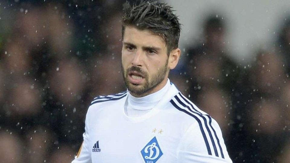 <p><strong>Miguel Veloso    </strong><br />
Mevki: Orta saha    <br />
Takımı: Dinamo Kiev</p>

<p> </p>
