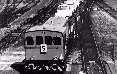 <p>Günümüzden tam 55 yıl önce, 1962 yılında Frane Selak adlı Hırvat müzik öğretmeni, Saraybosna'dan Dubrovnik'e giden trende, tüm dünyanın kendisini tanıyacağından habersiz yolculuk ediyordu.</p>
<p> </p>