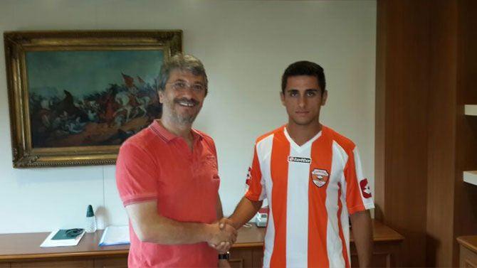 <p> Sabit Hakan Yılmaz(Adanaspor)</p>
