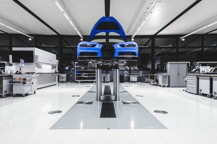 <p>Hız denilince akla gelen ilk markalardan Bugatti'nin Chiron modeli, yollara çıkana kadar ortalama 9 ay süren üretim sürecinden geçiyor.</p>
