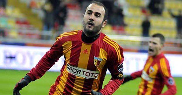 <p><strong>30. SANİYE</strong></p>

<p>2007-2008 sezonunda Ankaraspor-Kayserispor maçında Kayserisporlu Gökhan Ünal.</p>

<p> </p>
