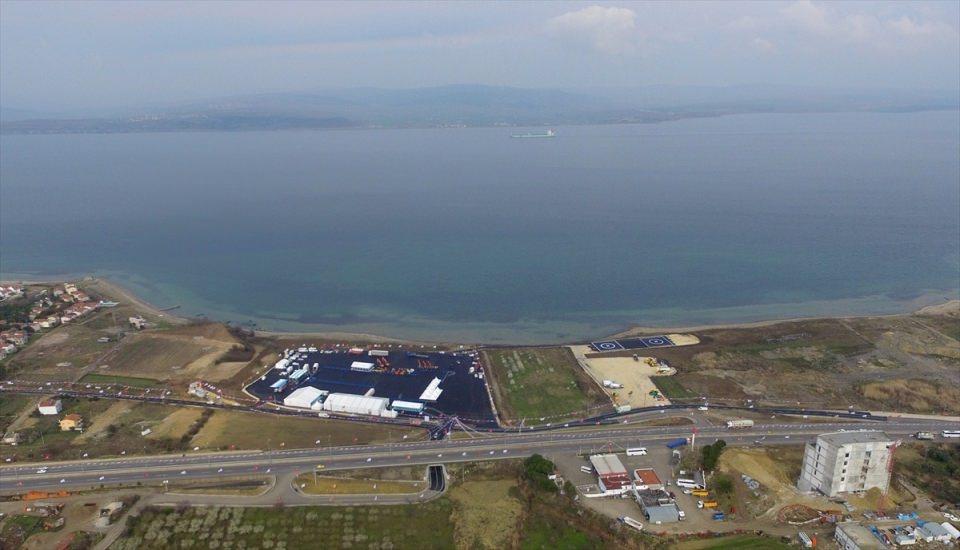 <p>- Köprünün toplam uzunluğu: 3.860</p>

<p> </p>
