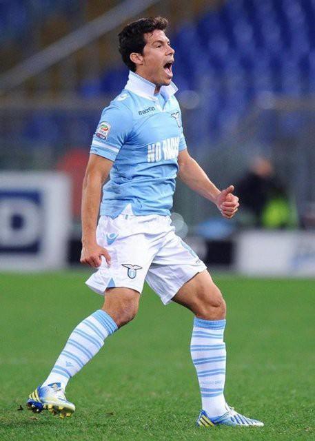 71-Hernanes