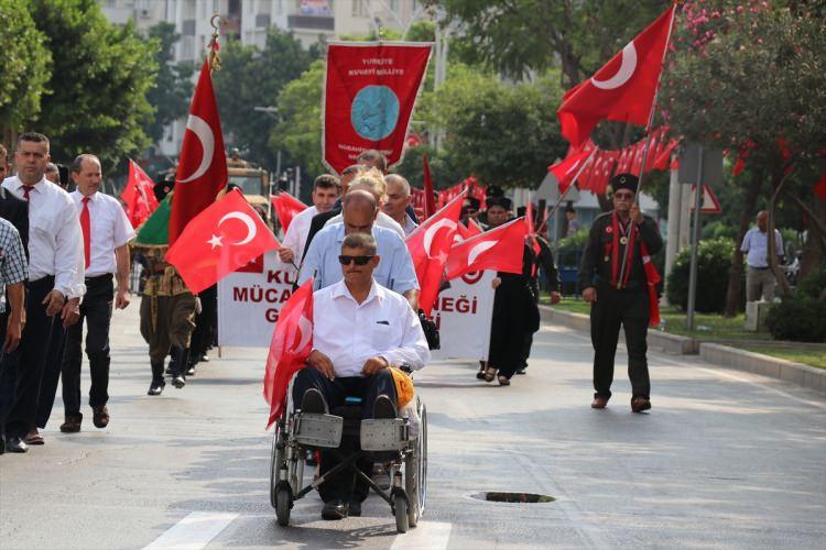 <p>Adana'da 30 Ağustos Zafer Bayramı'nın 95. yıl dönümü, İstasyon Meydanı'nda düzenlenen törenlerle kutlandı.</p>
<p> </p>