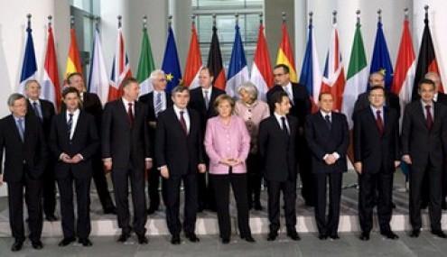 20 Mayıs ABD'de gerçekleştirilen G-8 Zirvesi'nde Yunanistan'ın Avro Bölgesi'nde kalması üzerinde görüş birliğine varıldı.