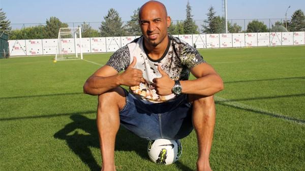 <p>Dede</p>
