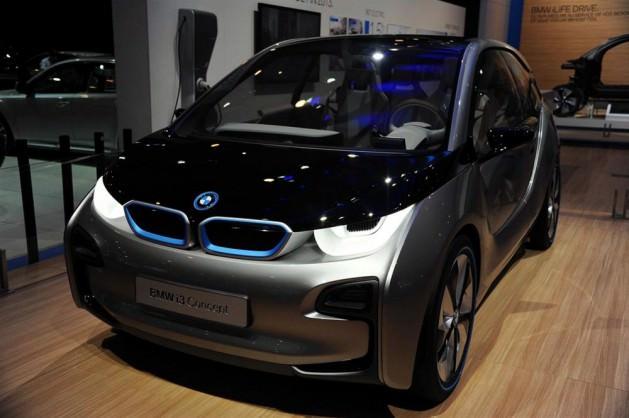 BMW'nin elektrikli şehir otomobili konsepti i3