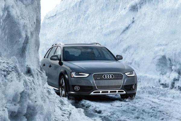 <p><strong>Audi Allroad</strong><br />Audi Allroad, Audi A4'ün en zorlu kış şartlarına meydan okuyan versiyonu olarak tanımlanıyor. Araç,Quattro sürüş sistemi sayesinde kaygan zeminde bile direksiyon hakimiyeti sağlıyor</p>