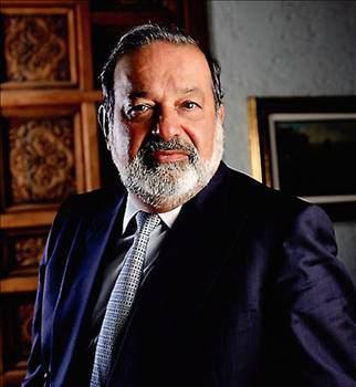 Carlos Slim imaja açıkça önem verirken sakin ve babacan itibarını ön plana çıkararak ismini aklıyor. Hiç bilgisayar kullanmayan bu bezybol fanatiği adamın hayatında öyle fazla ateşli anlara yer yok. Resmi yemeklerden kaçınıyor, biberi havyara tercih ediyor ve arabasını genellikle kendisi kullanıyor. Tek zaafı ise zincirleme içtiği Küba püroları.