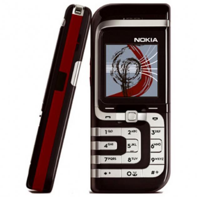 <p>2004-Nokia 7260</p>