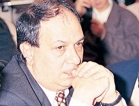 Mehmet Rüştü Başaran Yeniköy’de Gazioğlu Yalısı ve Anadoluhisarı’nda isimsiz bir yalının sahibi.