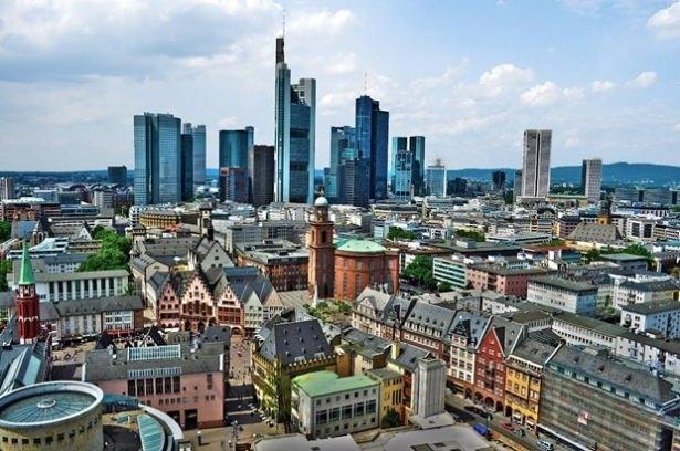 <p>Frankfurt, Almanya</p>

<p> </p>
