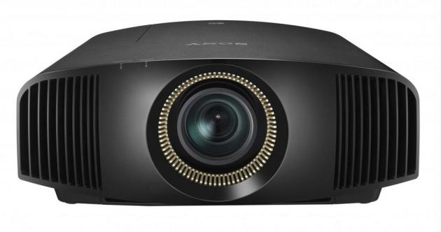 <p><br />Sony VPL-VW600ES<br />65 inç'lik dev ekranlara 4K kalitesinde 1080p görüntü yansıtan bir projektör için en az 15 bin doları gözden çıkarmanız gerekiyor.</p>