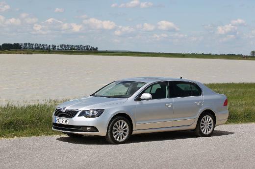 <p>Skoda Superb</p>