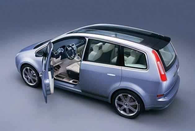 <p>3. Ford C-Max<br />3.277 adet satıldı.</p>