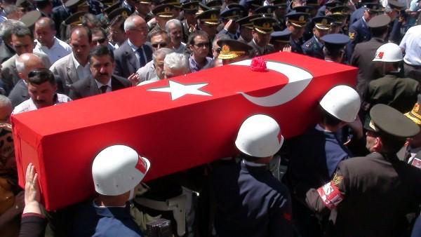 Konya şehidini gözyaşlarıyla uğurladı