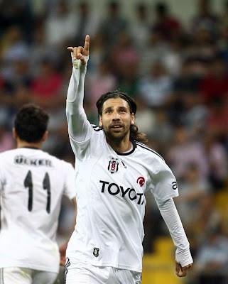 OLCAY ŞAHAN (BEŞİKTAŞ) Beşiktaş'ın kadrosuna kattığı isimlerden biri de Kaiserslautern'den Olcay Şahan.