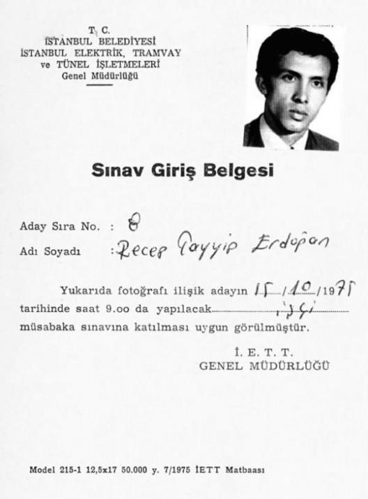 Rizeli Araştırmacı- Yazar Fatih Sultan Kar, 140 ünlü ismin yer aldığı, 'Onların da Yolu İETT’den Geçti' isimli kitabında Başbakan Recep Tayyip Erdoğan’ın bilinmeyen yönlerine ilişkin belge, bilgi ve fotoğraflara da yer verdi.