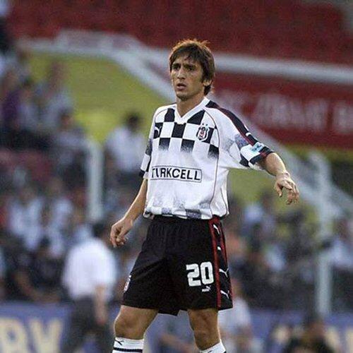 Tayfun Korkut   Oynadığı takımlar: Fenerbahçe-Beşiktaş