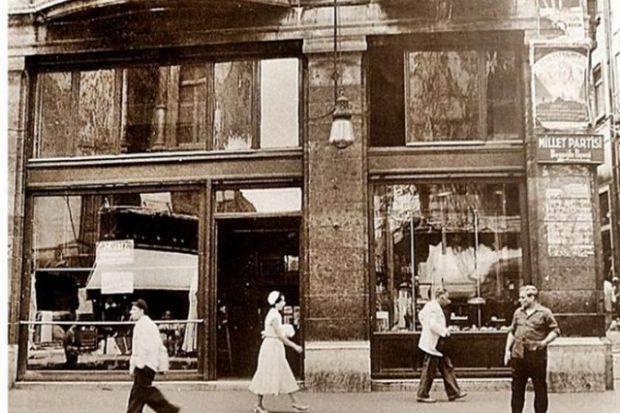 <p>İstiklal Caddesi 1950'ler</p>