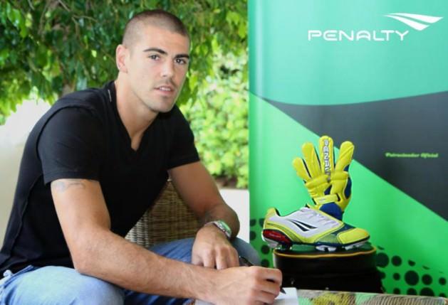 VICTOR VALDES