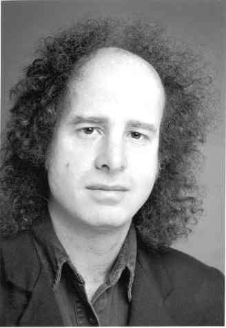 <p>Işık sesten hızlı yol alır. Bazı insanların konuşana dek parlak görünmelerinin nedeni bu mu acaba? Steven Wright</p>