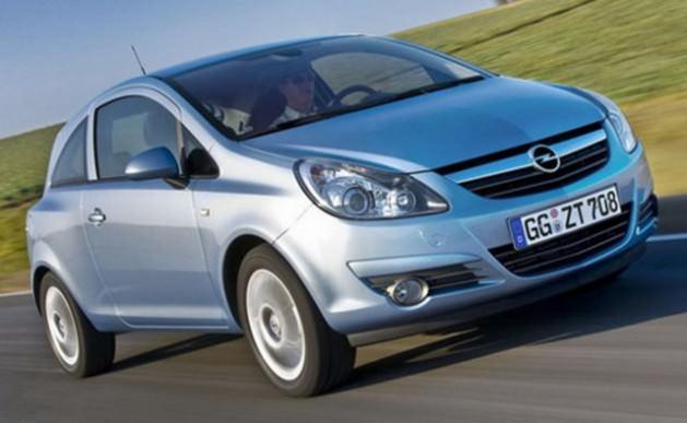 <p>Opel Corsa 1.3 CDTi EcoFlex 100 Km'de 3.6lt yakıt tüketiyor.</p>
